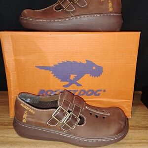 Rocket Dog Women's Stump Crazy Horse Saddle Brown Shoes C104 SZ 7